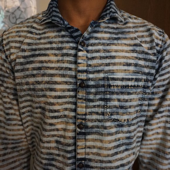 Multicolor button-up - Picture 3 of 4